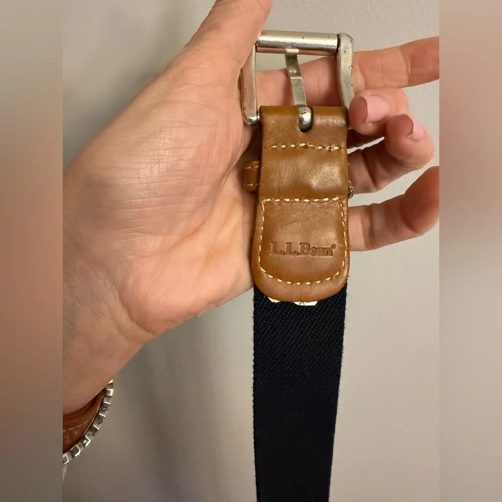 L.L. Bean Canvas Belt Navy Blue Brown Leather Trim Silver Buckle Classic Casual